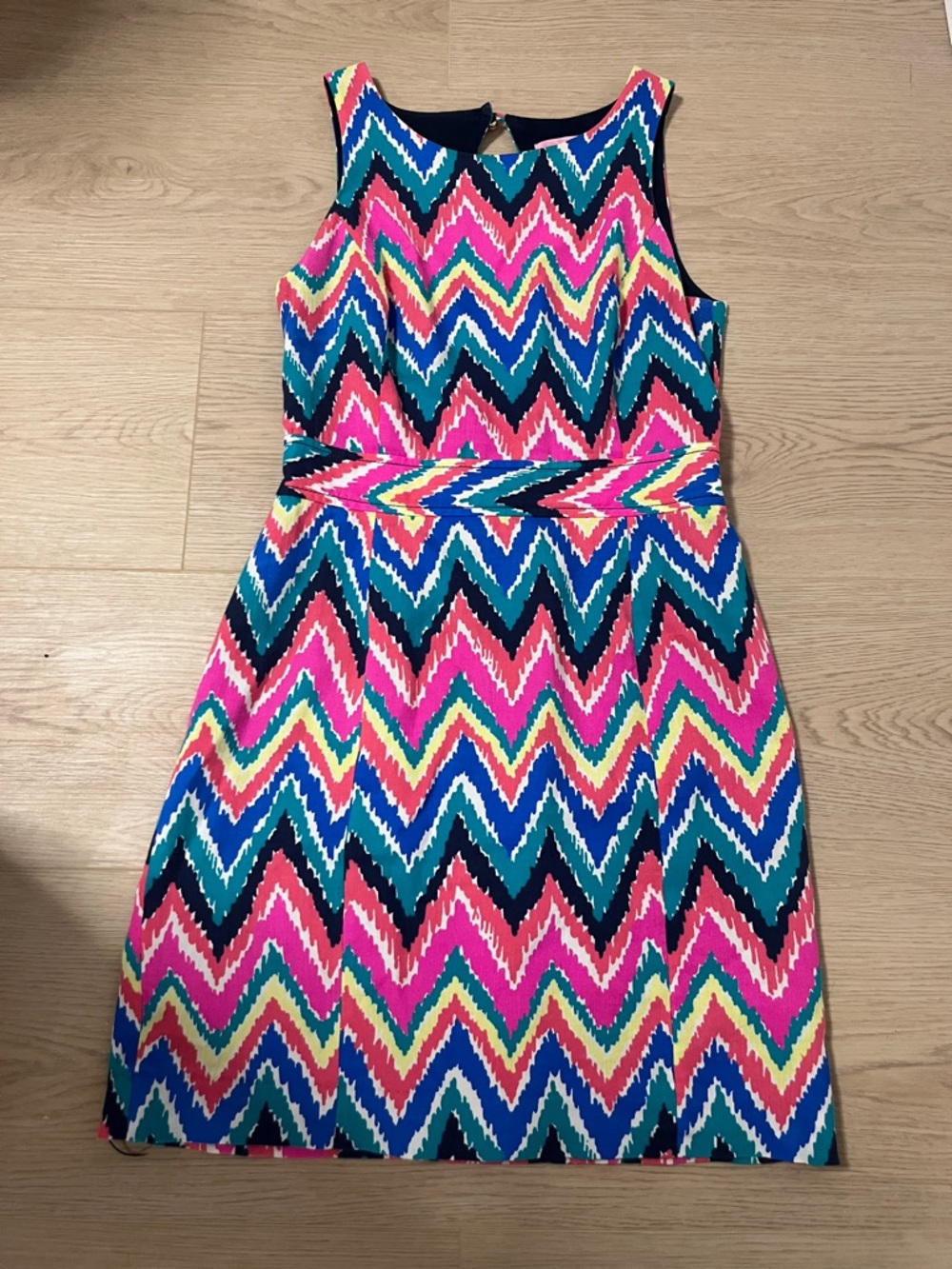 Lilly Pulitzer Multicolour Chevron Sleeveless Dress in Navy, Teal, Pink